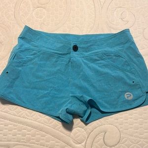 Pelagic land and beach shorts size 4